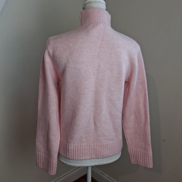Tuckernuck Hyacinth House Pink Long Sleeve Cameron Turtleneck Sweater Size Small - Picture 7 of 9